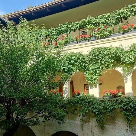 Gaestehaus Einzinger Bed & Breakfast Krems an der Donau Bagian luar foto